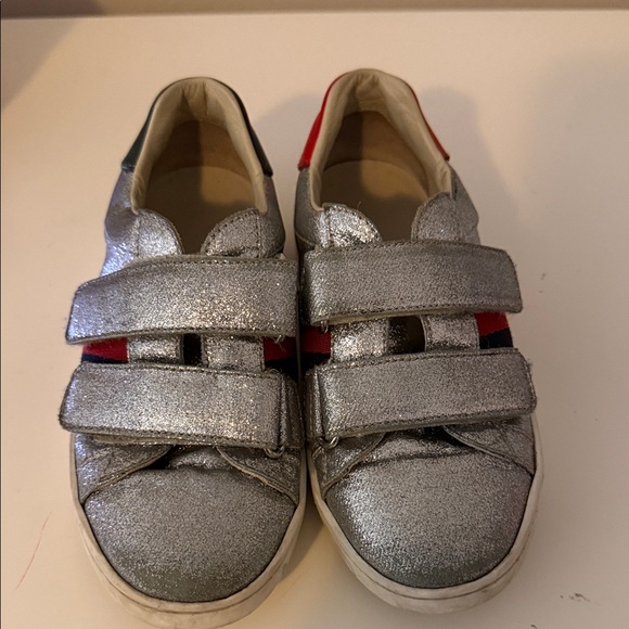 Gucci Kids Silver and Red Sneakers